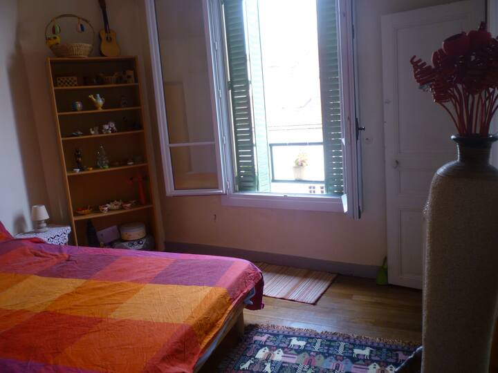 Charming house 10 min from Paris