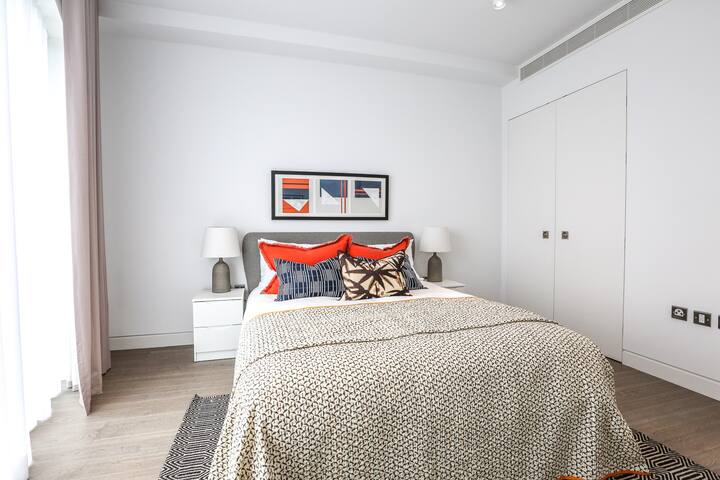 Amazing modern, light flat in Hip Shoreditch (c) gallery image 5