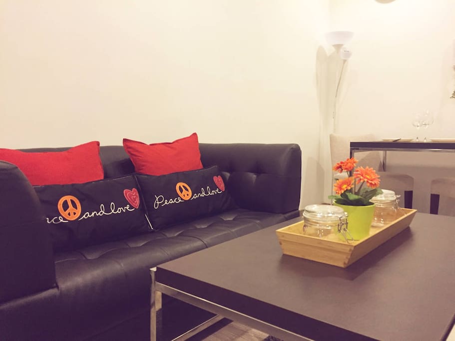 KL Cozy Home @ Perfect Location + Fiber Optic Internet