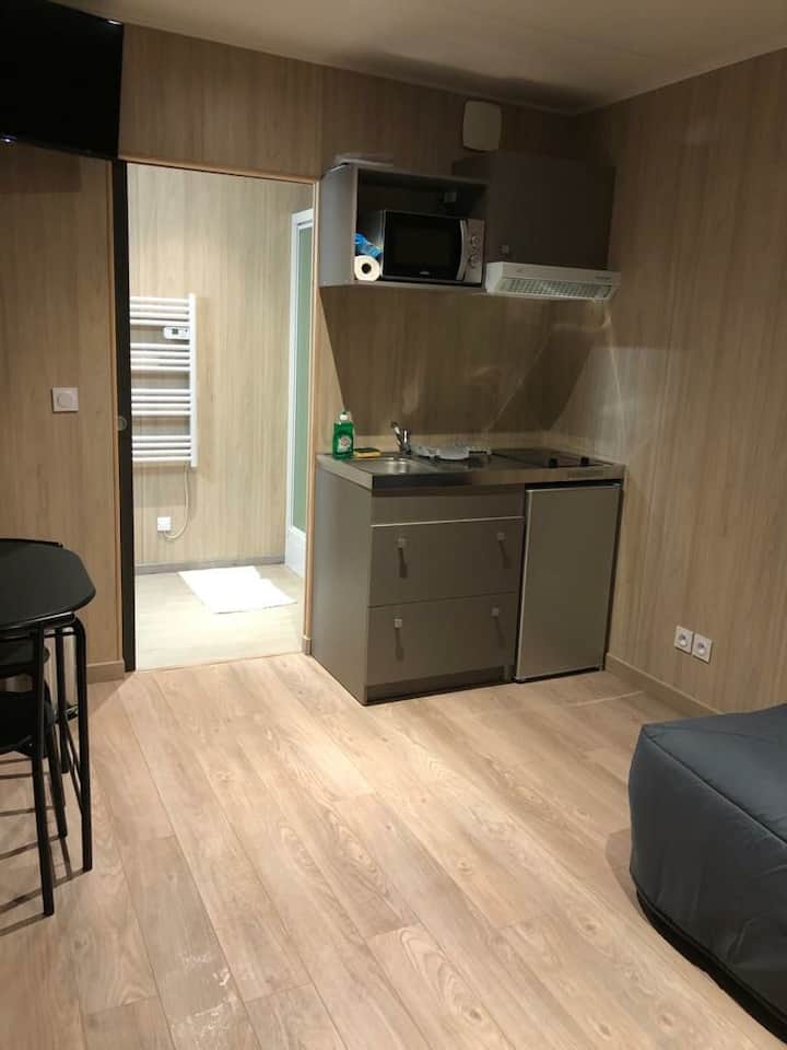 кухненски бокс