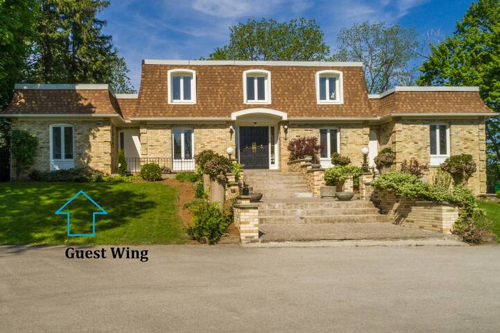 Luxury Private Guest Suite