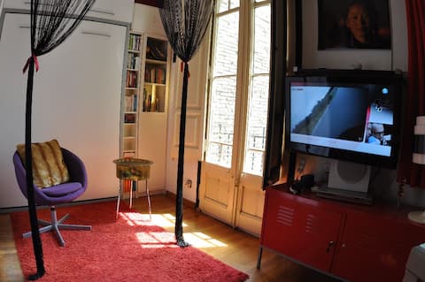 Anuncio de Airbnb popular: Apartment near Sagrada Familia en Barcelona