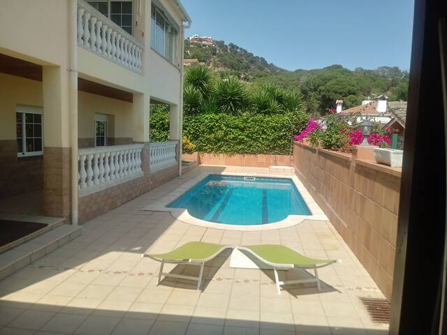 Casa fabulosa, piscina privada y zona chill out.