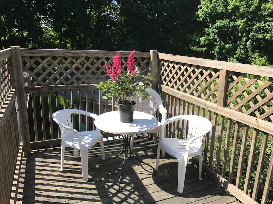 Deck.