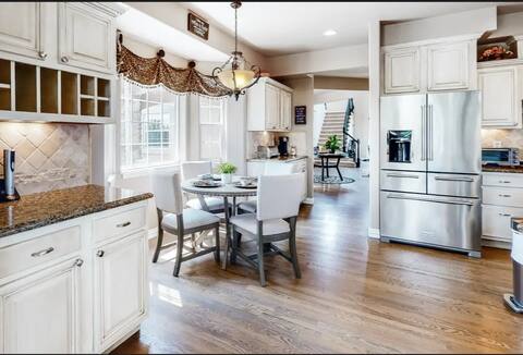 Stunning Luxury Villa with Incredible Amenities!