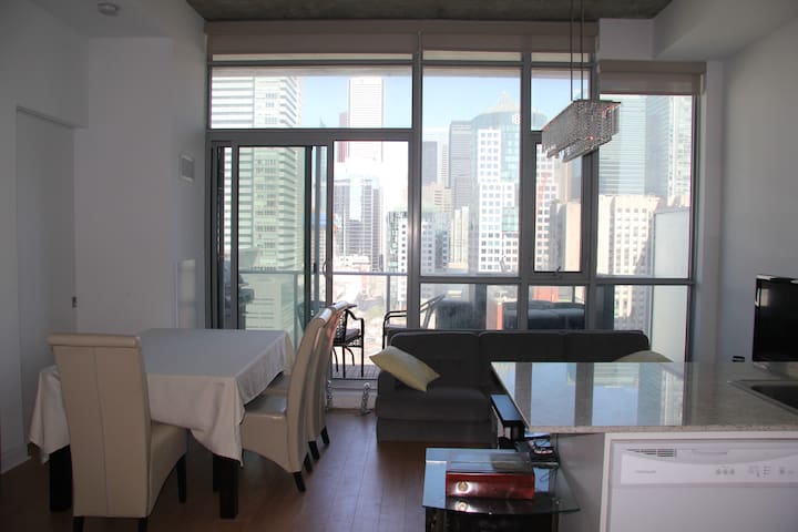 Unbeatable Downtown Location