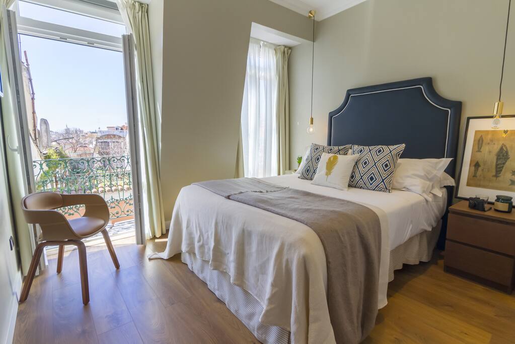 Double room with private bathroom