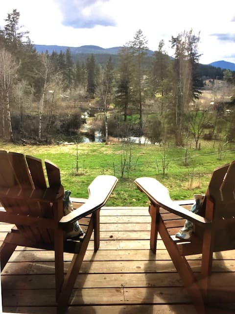North Okanagan Private Guest Suite on Farm
