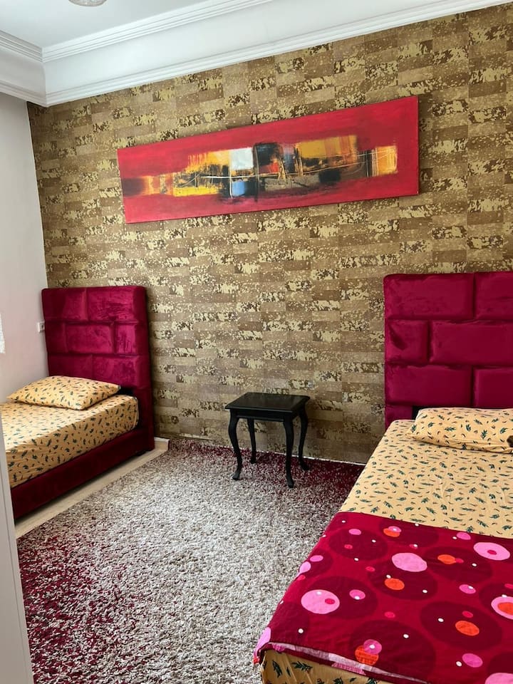 საძინებელი 1