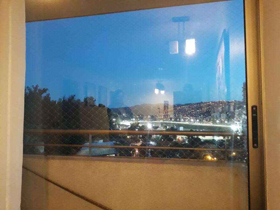 preciosa vista nocturna del Sporting de Viña del Mar