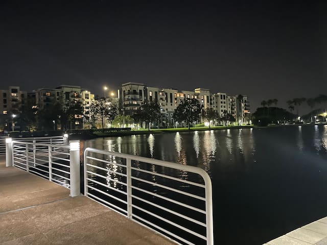 Spacious 2 bedroom 2 bath with pool