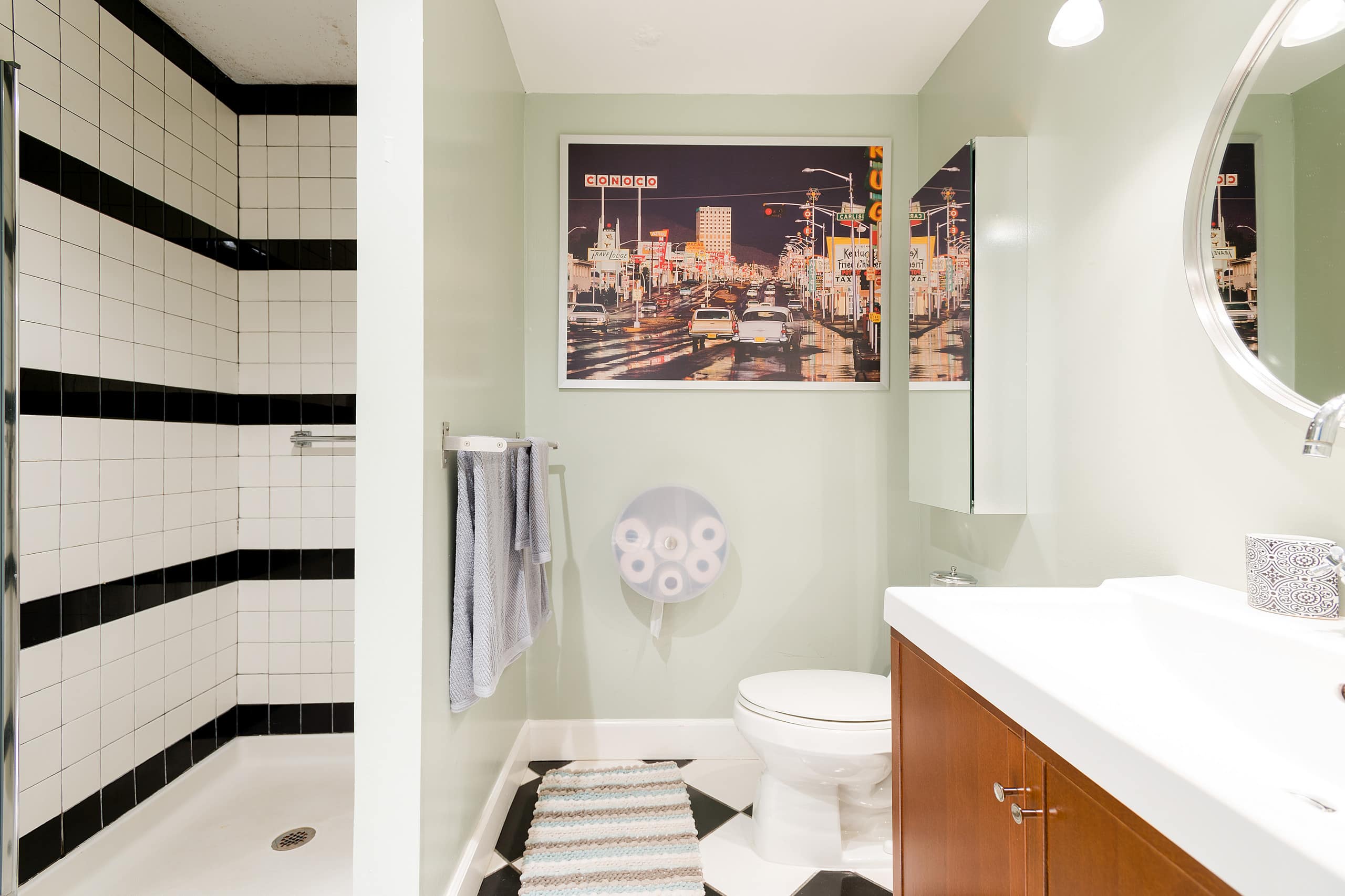 Private Lux Studio Apt. W Garden/Hammock BART - Image 12