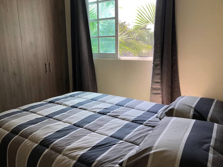 Მთავარი საძინებელი სააბაზანოთი