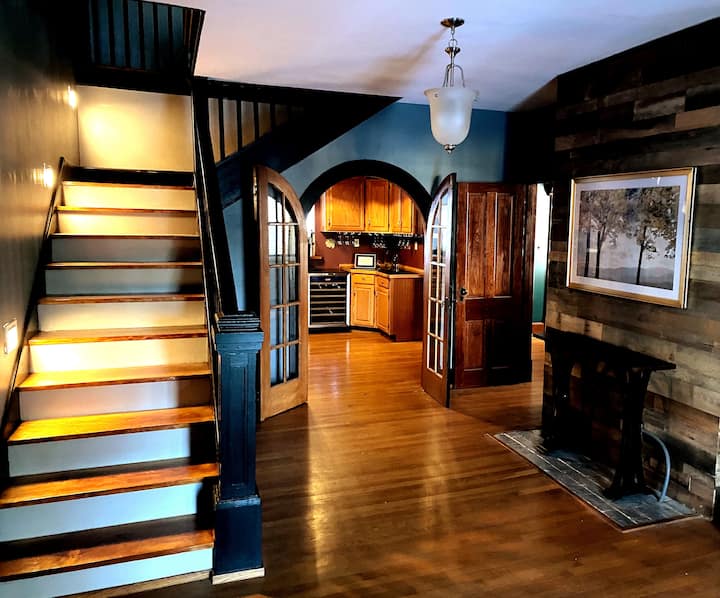 Blue Ridge Escape- Luxury Retreat With Pool - Luray, VA