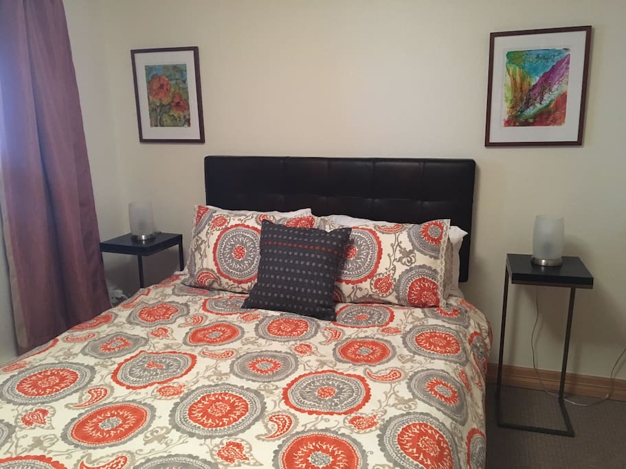 Bedroom with queen-size bed