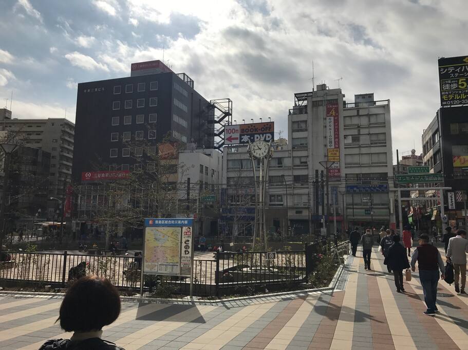JR山手線大塚駅南口