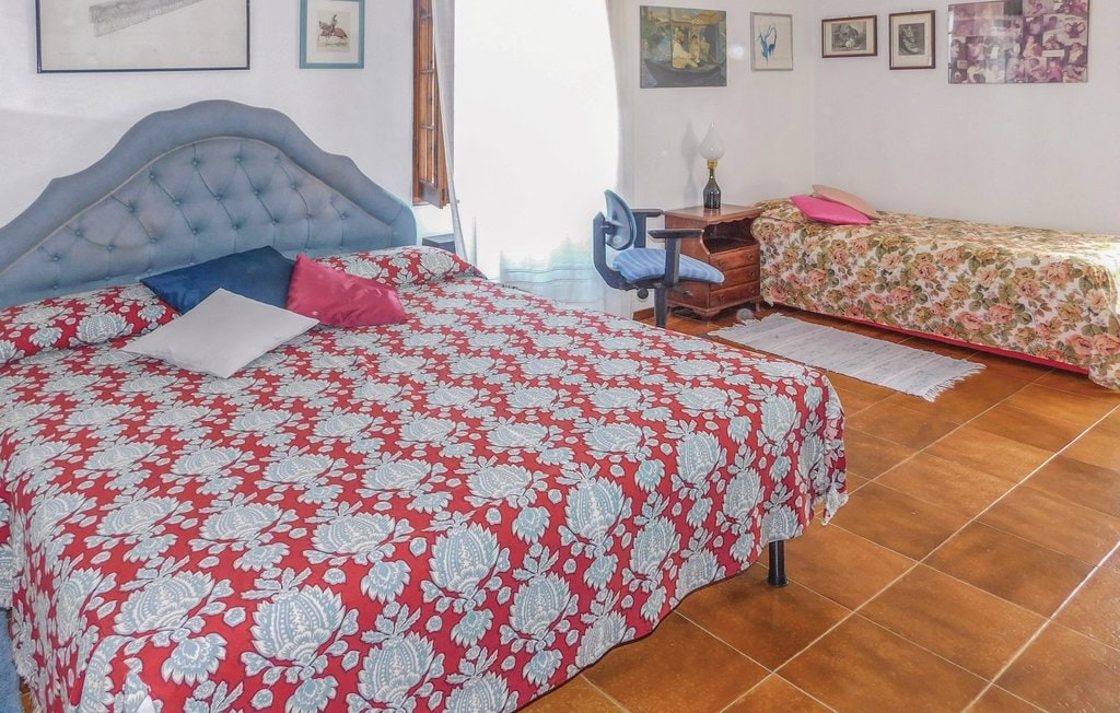 Dvojlôžková spálňa a tretia posteľ