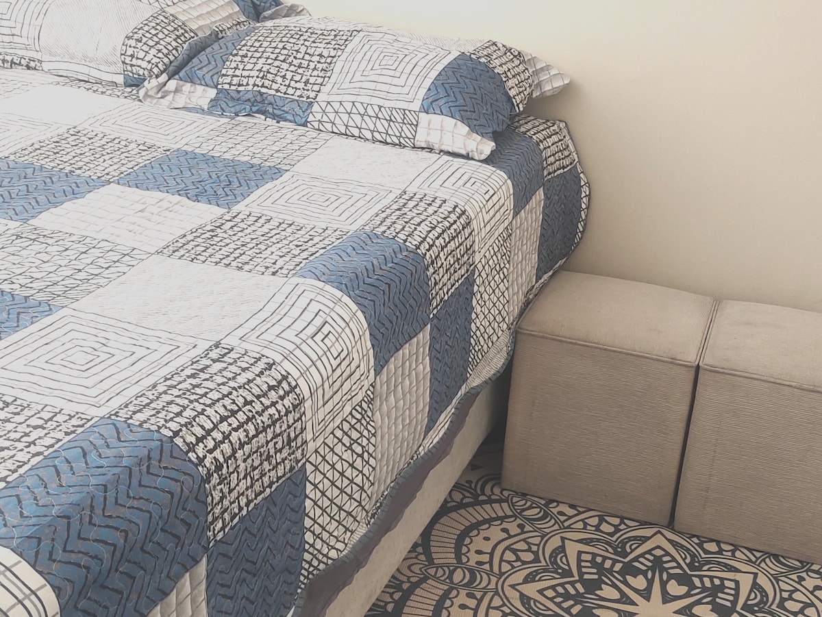 Изглед към спалнята 