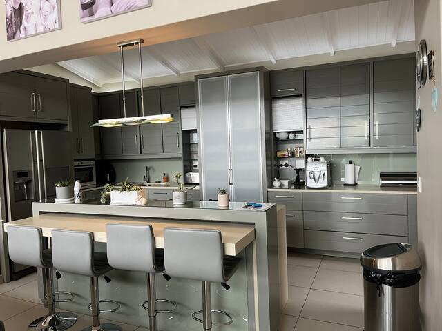 Family home with a great view gallery image 4