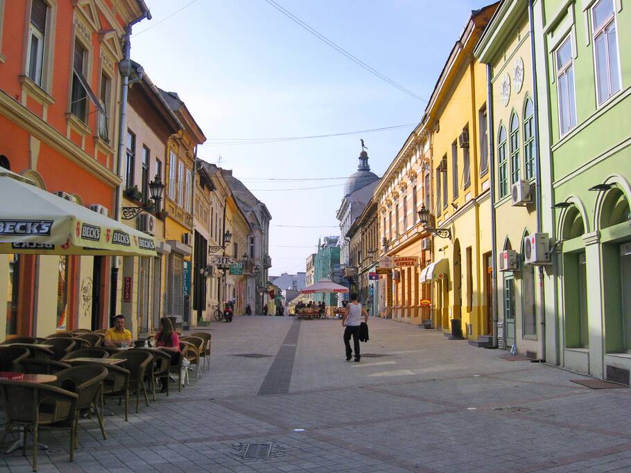 street where apartment is located
