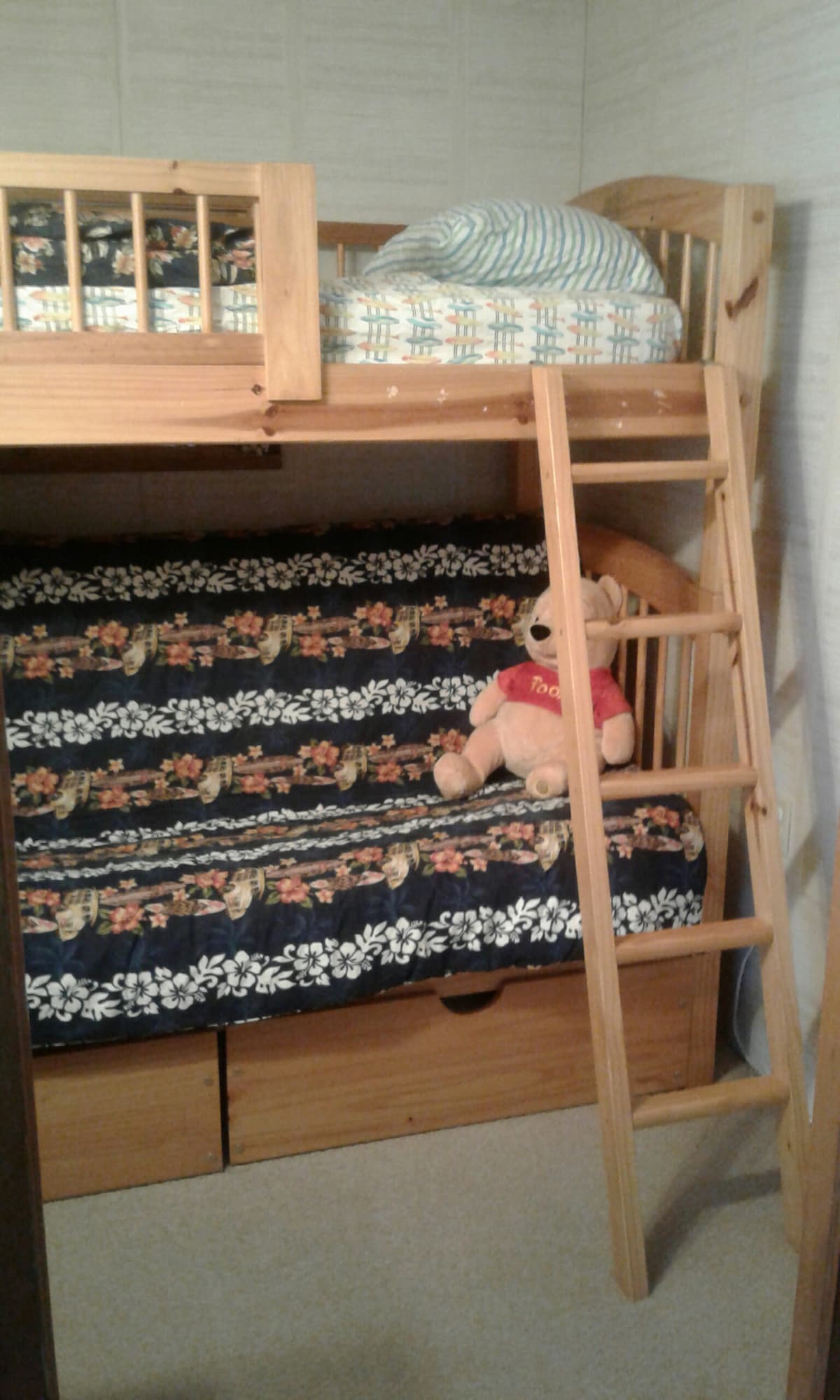 เตียงคู่ฟูกนอนเต็มรูปแบบปี 2017