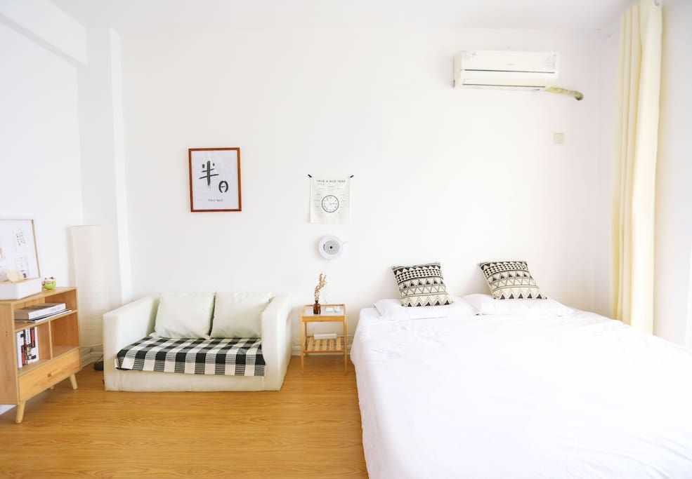 Room1