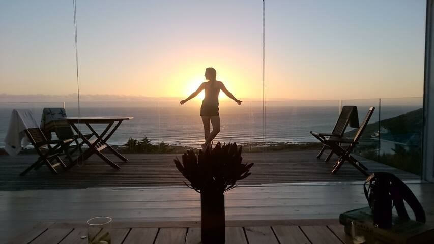 Sea Song has exquisite sea and mountain views gallery image 2