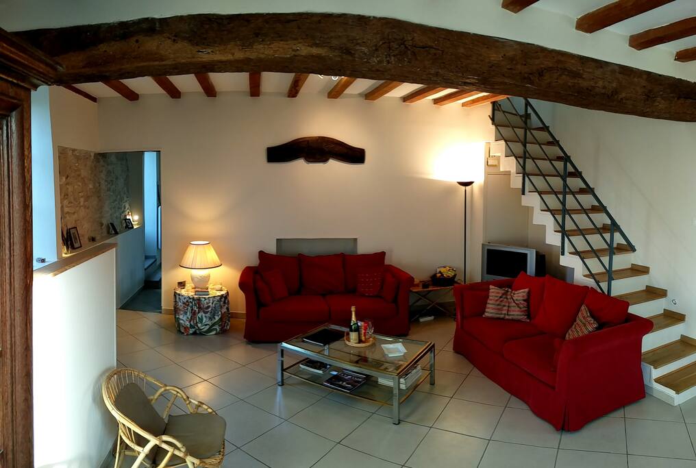 Salon 36m² triple orientation, 2 grands canapés