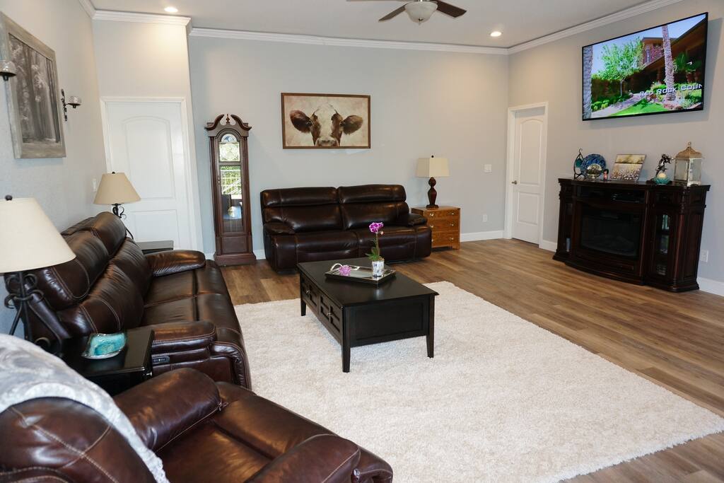 Comfortable open concept floor plan