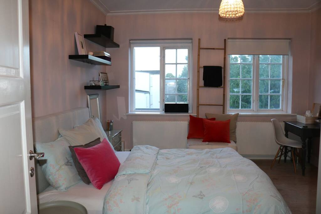 Room 1