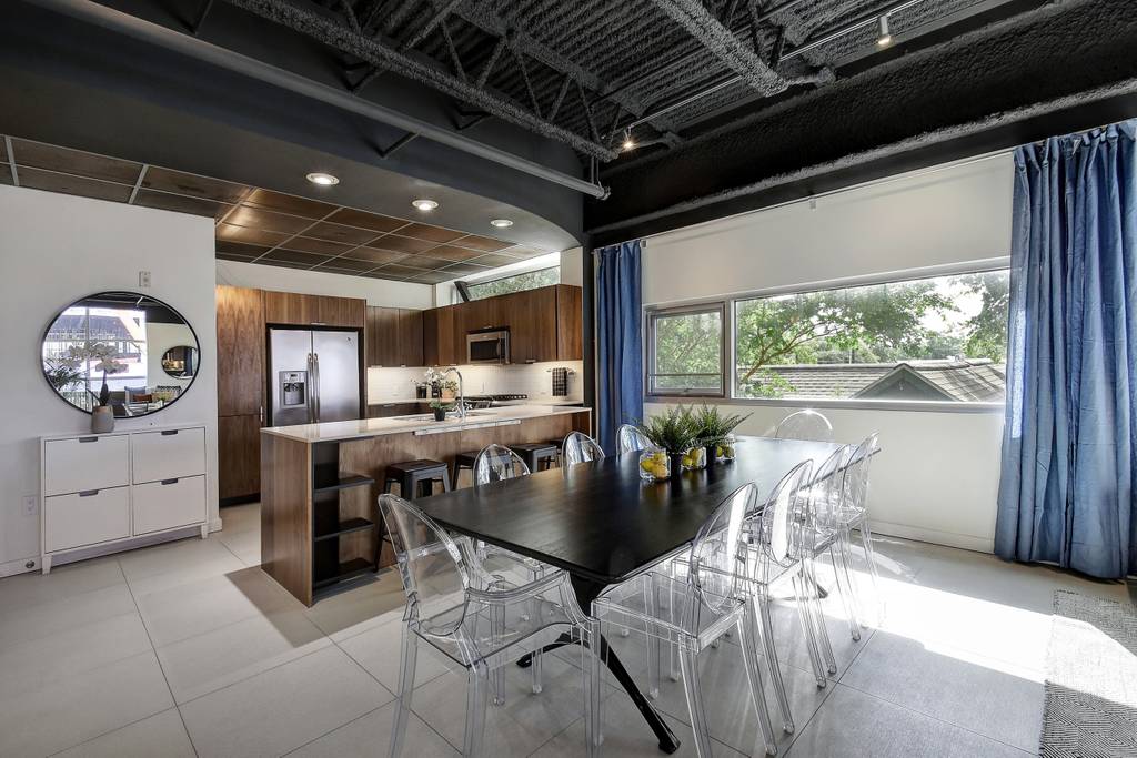 Hip Designer Loft | Walk to 6th Street & Rainey