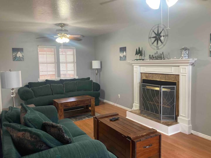 The Adventure House - Beaver, UT