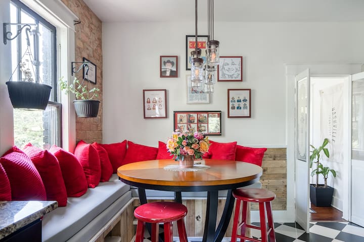 Vintage 1920s Craftsman in East Nashville