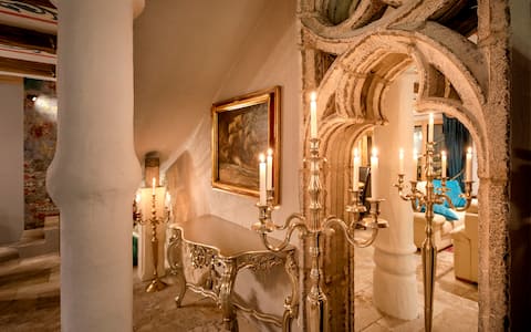 Luxury Palazzo v. Pelsocz in Hvar Town