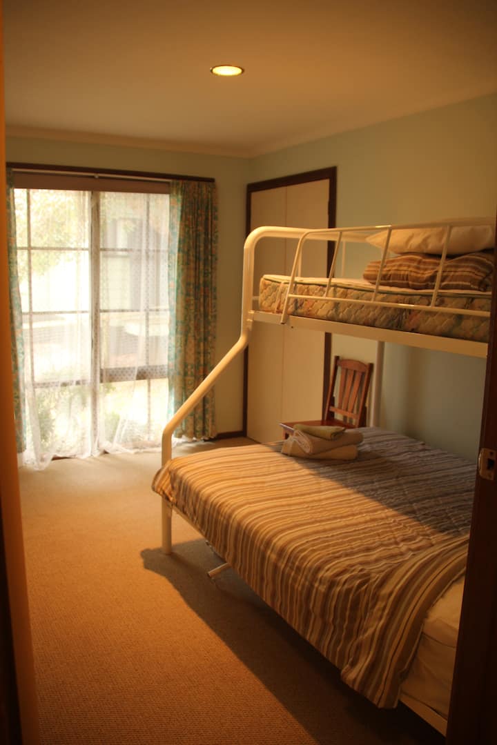 Chumba cha kulala cha tatu.