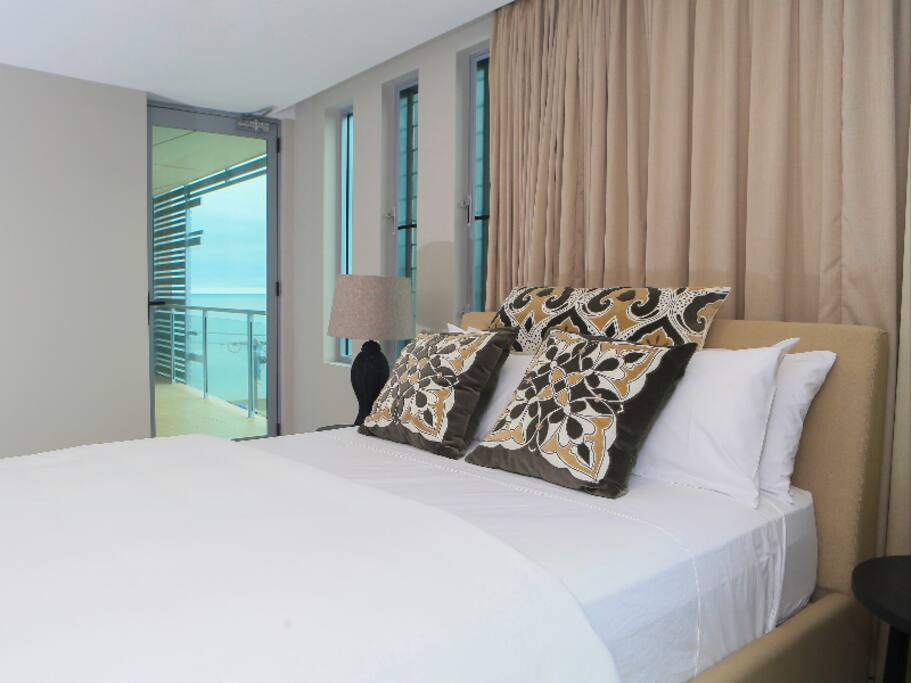 Main Bedroom with Ensuite
