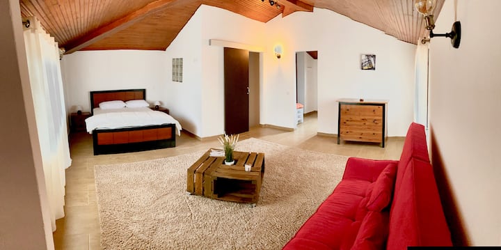 Hlavný apartmán na 2. poschodí