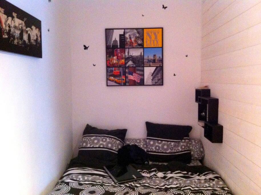 Chambre lit double séparée