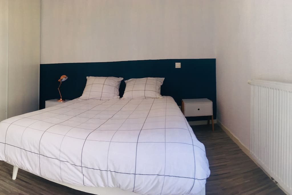 Chambre 1 (lit double)