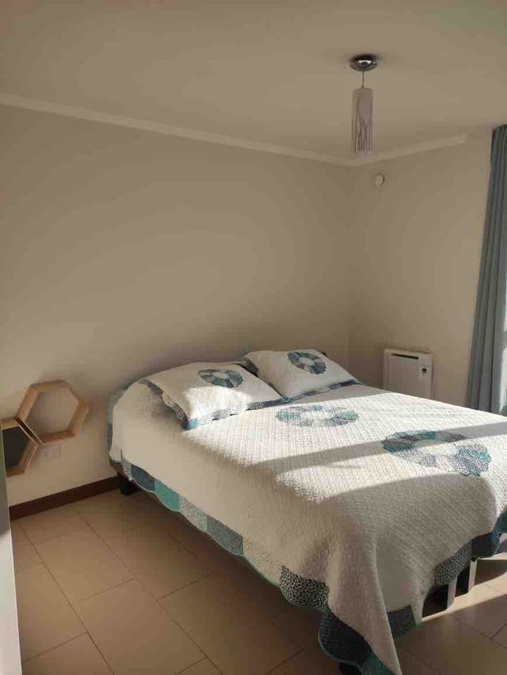 საძინებელი 1