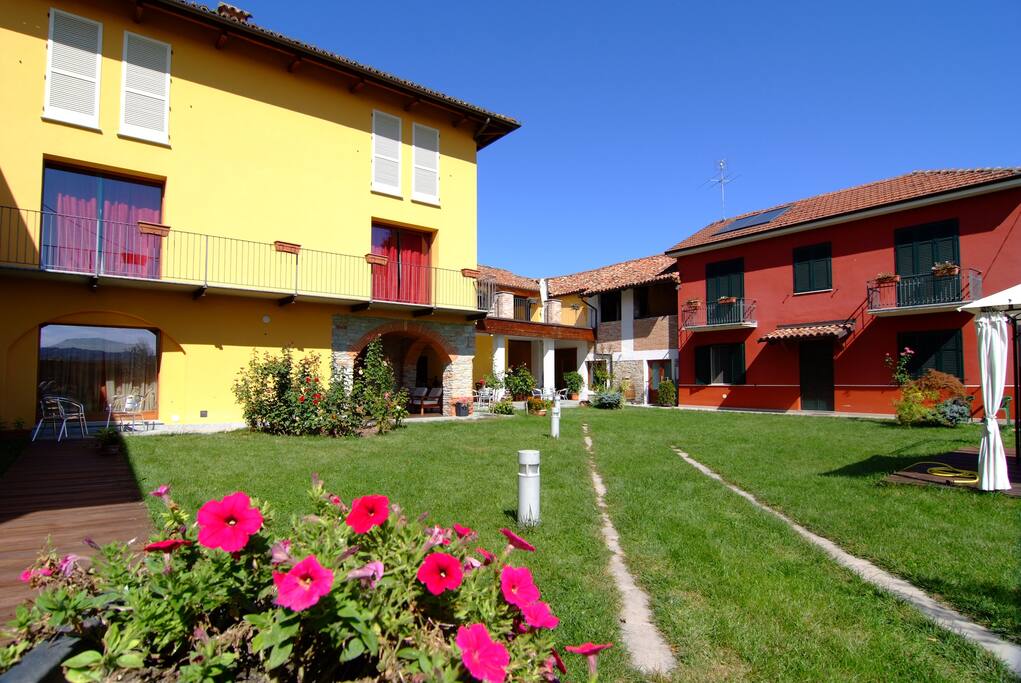 Villa La Martina-the garden