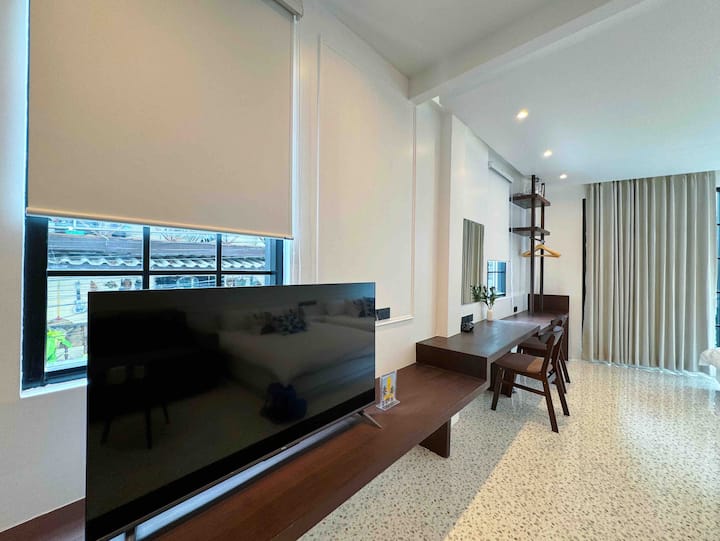 Modern & Spacious Private Room In Central Bangkok - Bangkok