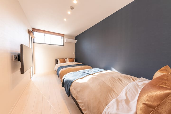 غرفة النوم 2