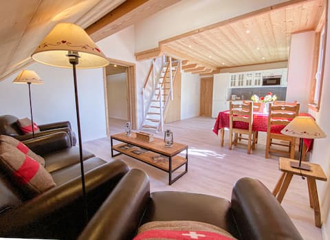 NEW light-filled, stylish apartment in an old barn
