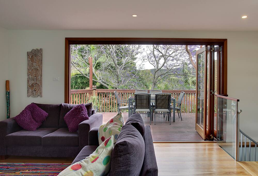 Indoor/outdoor living - perfect in Summer