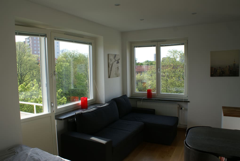 Large sofa / sofa bed