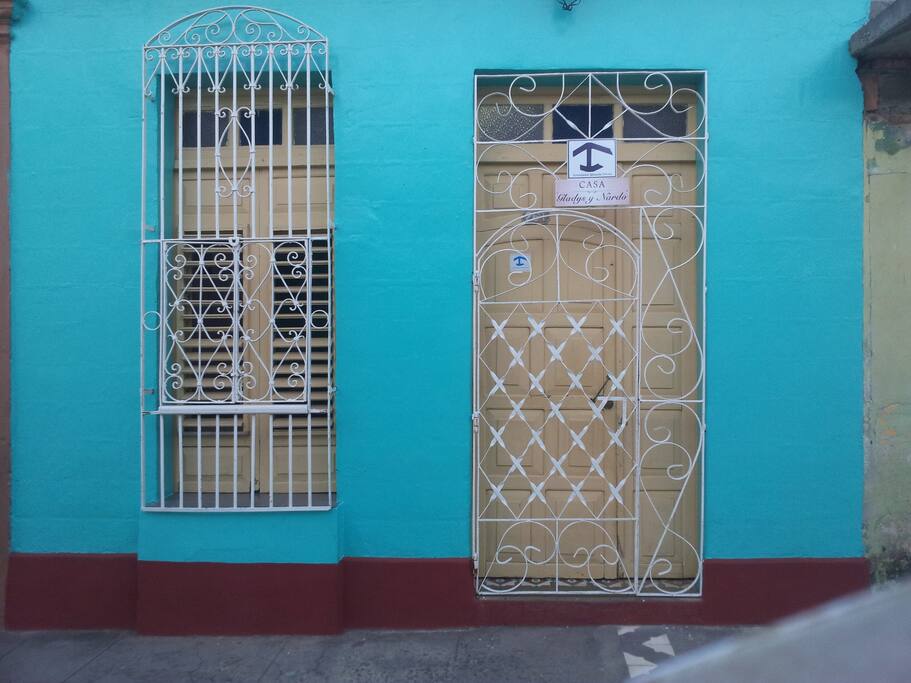 frente de la casa