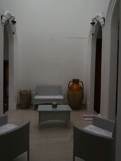 Portico con salottino