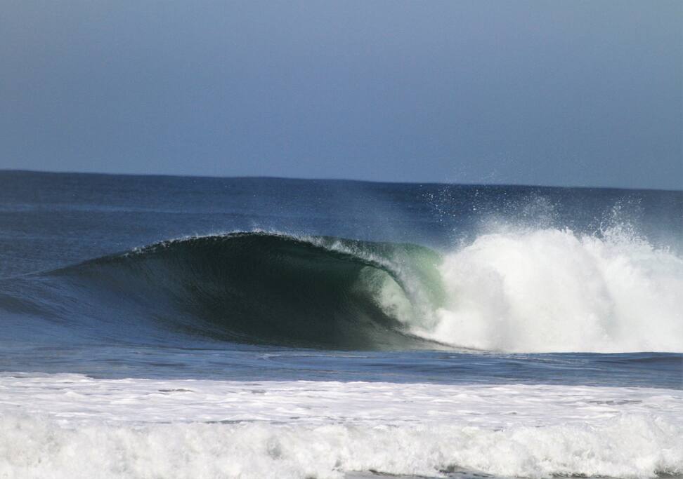 Perfect uncrowded waves.
