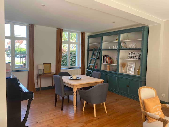 Large family home - large garden
